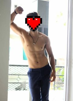 Raj - Male escort in Mumbai Photo 5 of 9