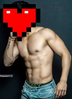Raj - Male escort in Mumbai Photo 7 of 9
