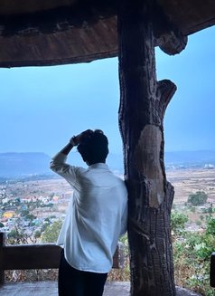 Raj - Male escort in Mumbai Photo 1 of 2