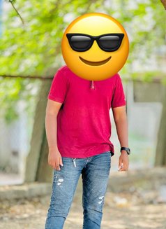 Raj - Male escort in Mumbai Photo 3 of 4
