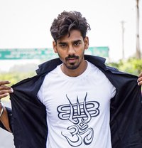 Raj - Male escort in New Delhi