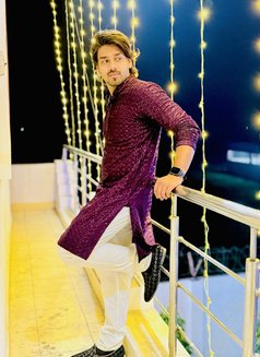 Raj - Male escort in New Delhi Photo 5 of 5
