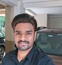 Raj Kashyap - masseur in Mumbai