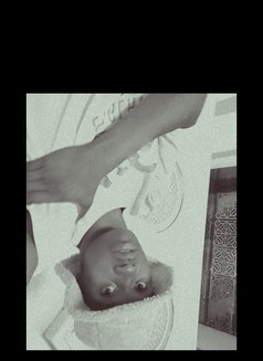 Raj - Male escort in Nairobi Photo 1 of 4