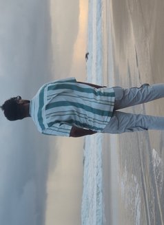 Raj Massager - Male escort in Bangalore Photo 1 of 1