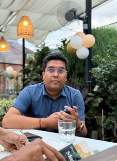Raj - Male escort in Kathmandu Photo 2 of 4