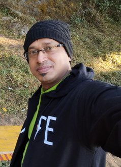 Raj Saha - Acompañantes masculino in Kolkata Photo 2 of 3