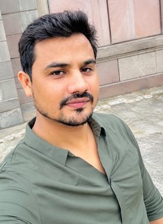 Raja 24*7 - Male escort in New Delhi Photo 2 of 3
