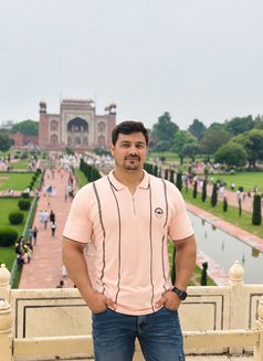 Raja 24*7 - Male escort in New Delhi Photo 3 of 3