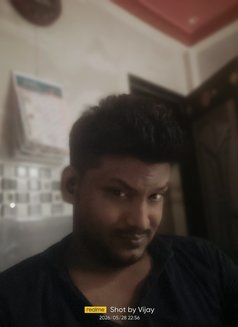 Raja - Male escort in Mumbai Photo 2 of 5