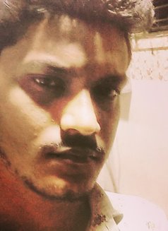 Raja - Male escort in Mumbai Photo 4 of 5