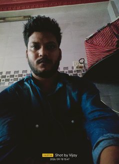 Raja - Male escort in Mumbai Photo 2 of 3