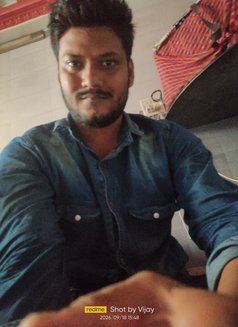 Raja - Male escort in Mumbai Photo 3 of 3