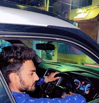 Raja king - masseur in Ahmedabad