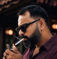 Raja King - Acompañantes masculino in Kolkata