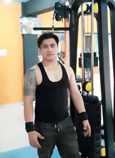Raja - Acompañantes masculino in Kathmandu Photo 2 of 2