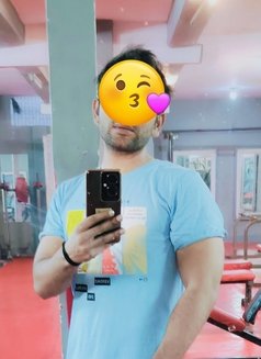 SRAJEEV 100% privac all service FREE - Acompañantes masculino in New Delhi Photo 13 of 13