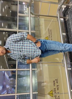 Rajeev Dixit - Male escort in Ahmedabad Photo 3 of 4