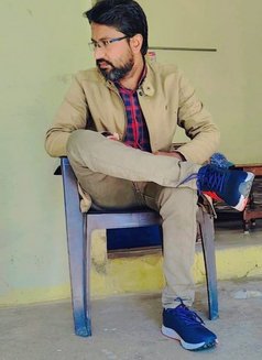 Rajendra - Male escort in Bhopal Photo 2 of 2