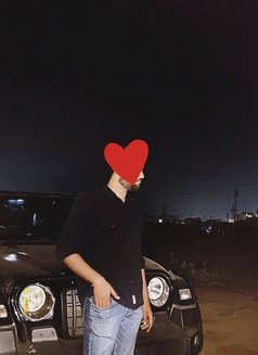 Rajendra Sharma - Intérprete masculino de adultos in Candolim, Goa Photo 1 of 3