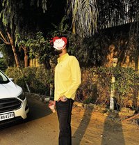 Rajendra Sharma - Male adult performer in Candolim, Goa