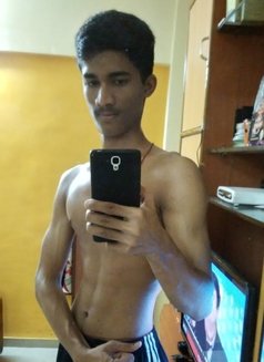 CA Rajesh in Mumbai - Male escort in Mumbai Photo 5 of 11