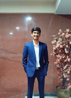 CA Rajesh Kashyap - Male escort in Mumbai Photo 1 of 10