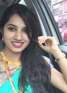Rajeshwari Hot Busty Available - escort in Hyderabad Photo 1 of 1