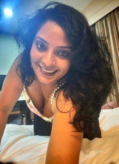 Rajeshwari Vip Call Girls Service - escort in Coimbatore Photo 3 of 3