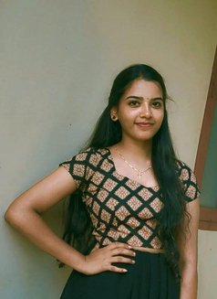 Rajeshwari Vip Call Girls Service - escort in Hyderabad Photo 1 of 2