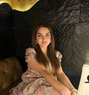 Rajeshwari Vip Escort Service - escort in Maldives Photo 1 of 2