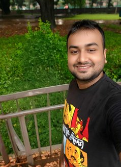 Arafat 01 - Male escort in Dhaka Photo 15 of 18