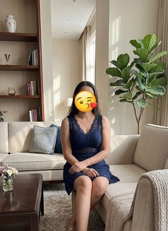 Rajni - escort in Navi Mumbai Photo 3 of 4