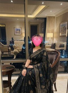 Rajni - escort in Navi Mumbai Photo 4 of 4