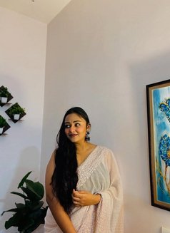 Rajpreet - puta in Hyderabad Photo 2 of 2