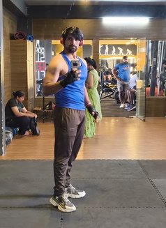 Raju Ravan - Male escort in Bangalore Photo 7 of 7