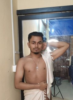 Rajutopx - masseur in Kolkata Photo 5 of 11