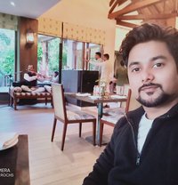 Rajveer - Male escort in New Delhi