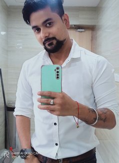 Rajveer Home Massage and Wellness - masseur in Gurgaon Photo 1 of 2
