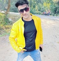 Rajveer Randhawa - Acompañantes masculino in Mumbai