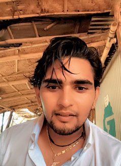 Rajveer Rawat - Male escort in Mumbai Photo 1 of 3