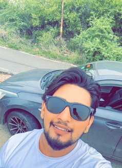 Rajveer Rawat - Male escort in Mumbai Photo 2 of 3