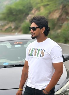 Rajveer Rawat - Male escort in Mumbai Photo 3 of 3