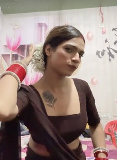 Rakhi 69k - Acompañantes masculino in New Delhi Photo 7 of 8