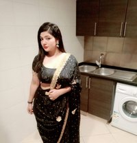 Rakhi Busty Milf - puta in Candolim, Goa Photo 1 of 2