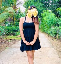 Taniya Cam Show and Meet - puta in Mumbai