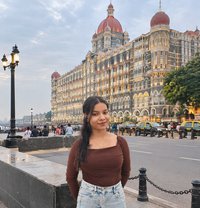 𝐌𝐀𝐍𝐓𝐈 (𝐂𝐀𝐌 & 𝐌𝐄𝐄𝐓)active100% - escort in Pune
