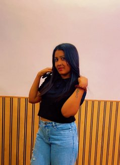 Rakhi Gupta - escort in Hyderabad Photo 15 of 19
