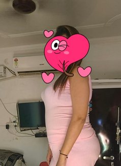 Rakhi - escort in New Delhi Photo 2 of 3