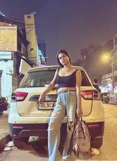 Rakhi - Intérprete transexual de adultos in New Delhi Photo 2 of 2
